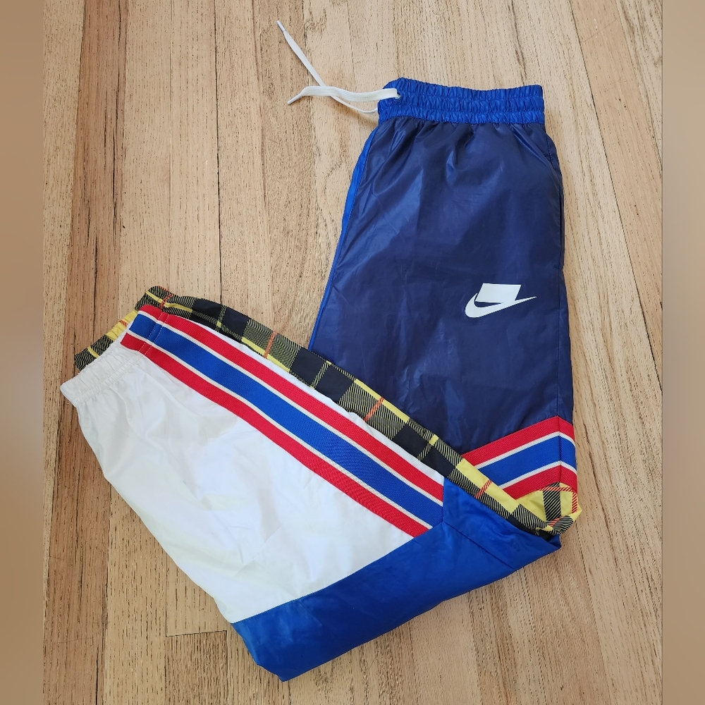 Nike ASW Women's Patchwork Sweatpants